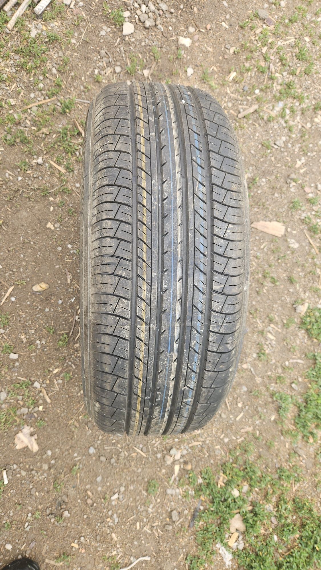 шины 215 /55 R17