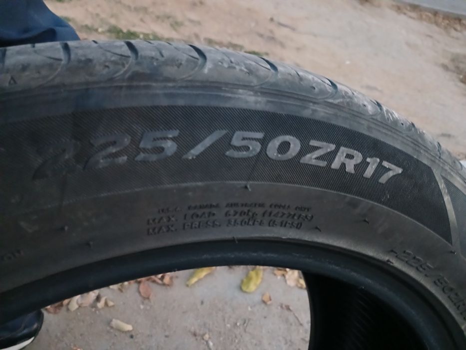 Шины 225 50 R17 продаётся