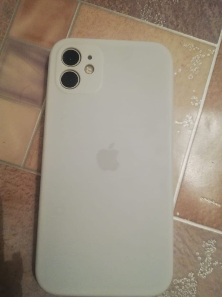 iPhone 11 прадам