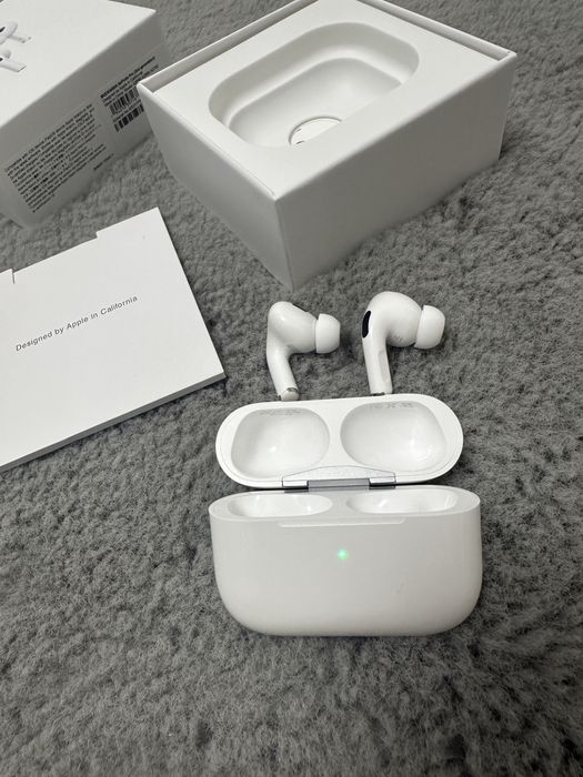 AirPods Pro ! Ofertă Black Friday Prelungit !