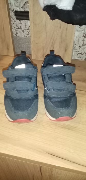 Кроссовки размер 30