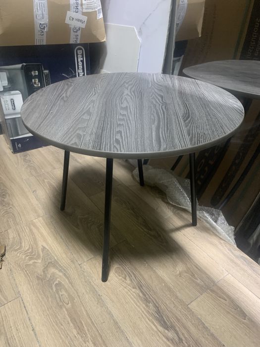 Продам журнальный стол