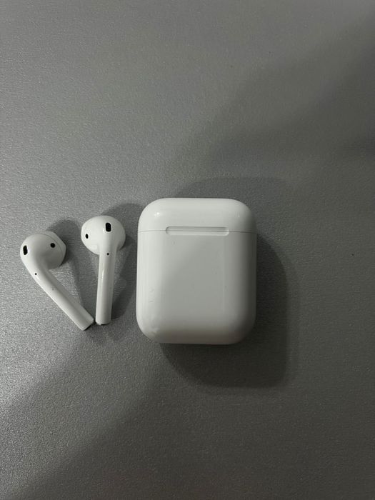 Продам airpods 2