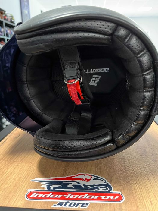 Чопър скутер мото каска BOGOTTO ZEUS Carbon ,М 57-58см, тегло 900гр.