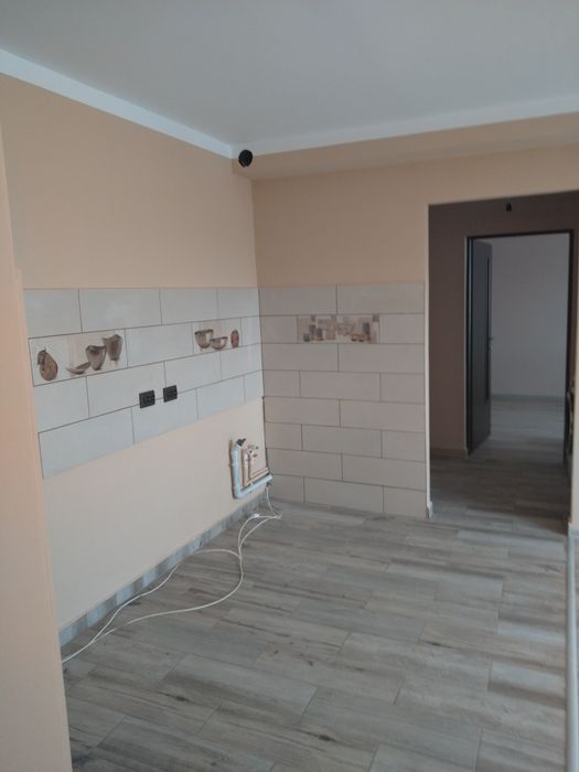 PF. vand apartament cu doua camere deosebit in Rogerius