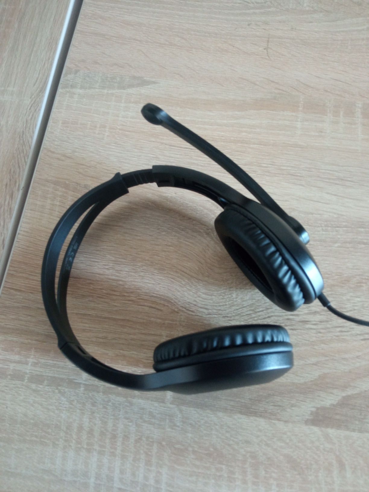 Edifier k800 naushnik sotiladi yap yangi