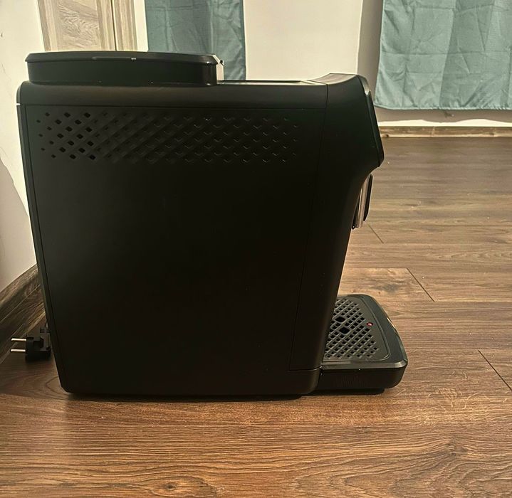 Cafetieră espressor automat Philips Series 1200 – Stare foarte bună