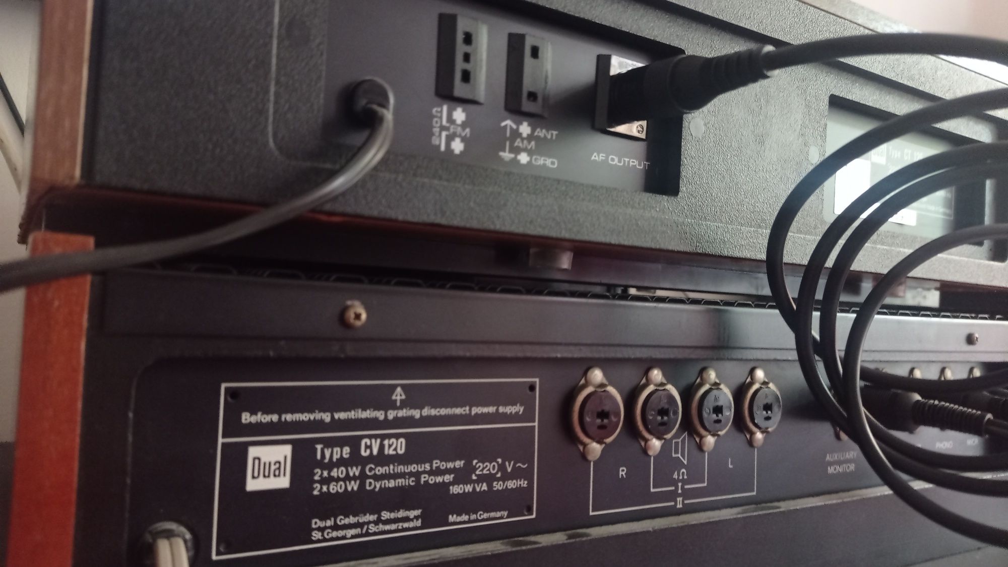 Tuner vintage Dual linie audio radio
