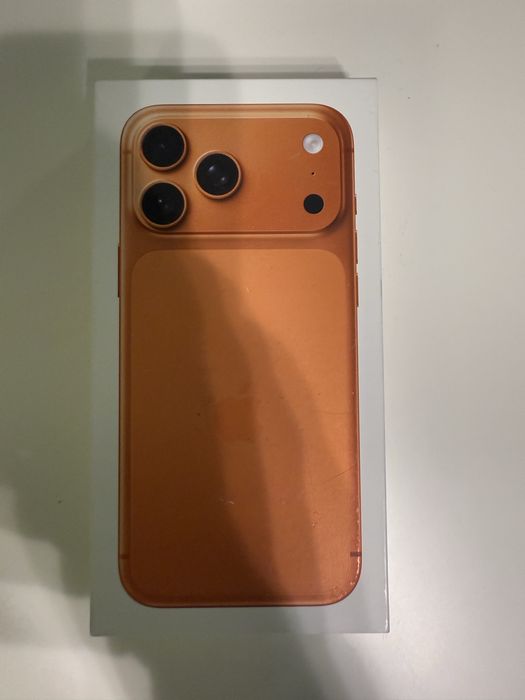 Iphone 17 pro max sigilat