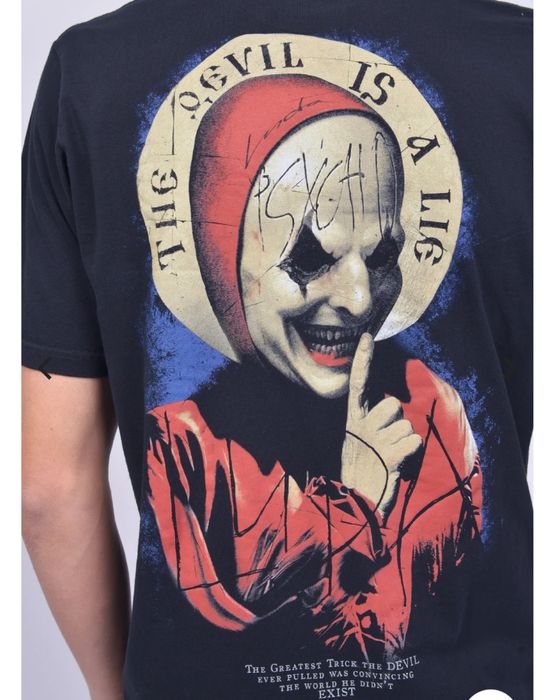 Тениска Luda / чисто нова