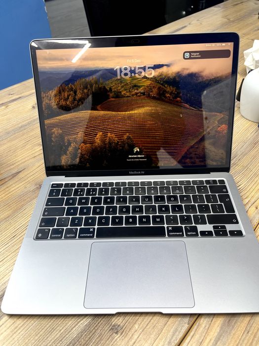 Macbook M1 Air 2020