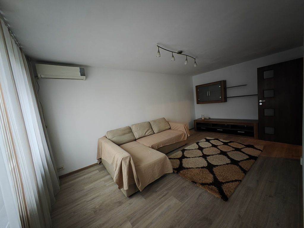2 camere Gorjului