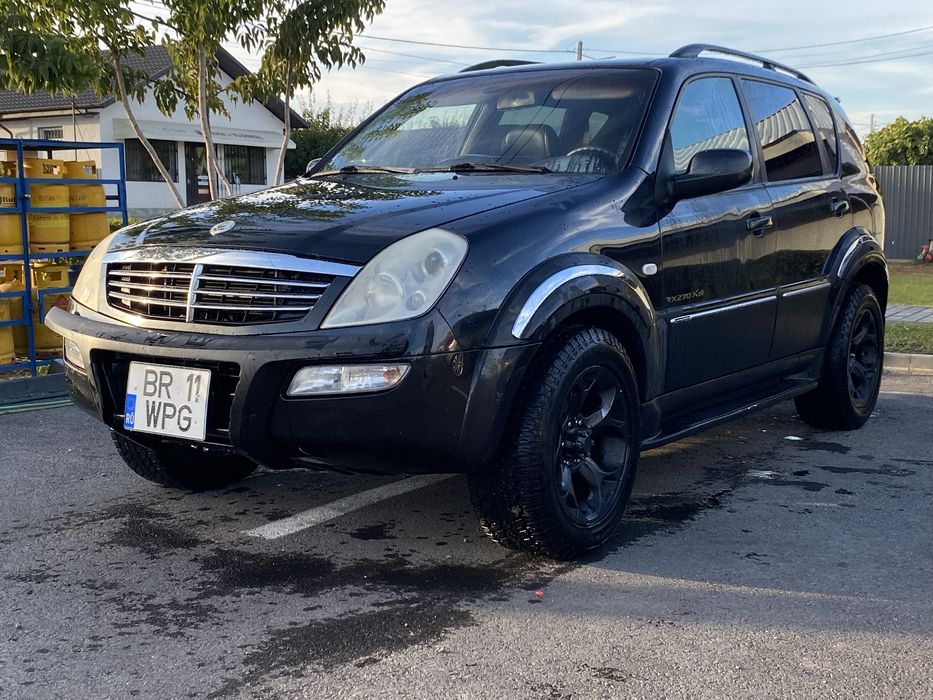 Vand rexton 2.7 diesel automata fiscal proprietar de 10 ani