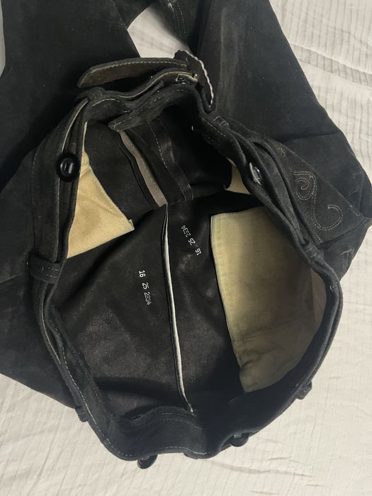 Lederhosen piele ( pantaloni bavarezi)