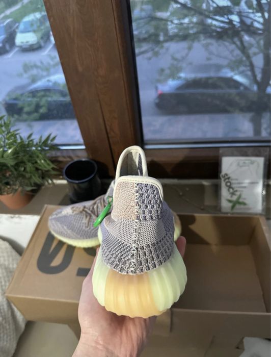 Adidas Yeezy Boost 350 V2 Ash Pearl 43 1/3