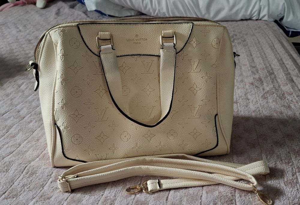 Geanta Louis Vuitton