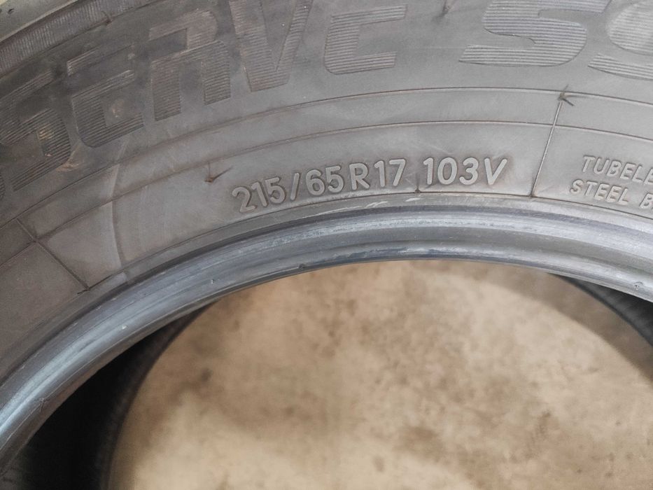 4бр.зимни гуми 215/65/17 Toyo
