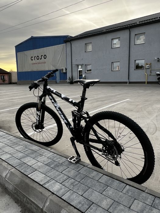 Bicicleta Steavens full suspension