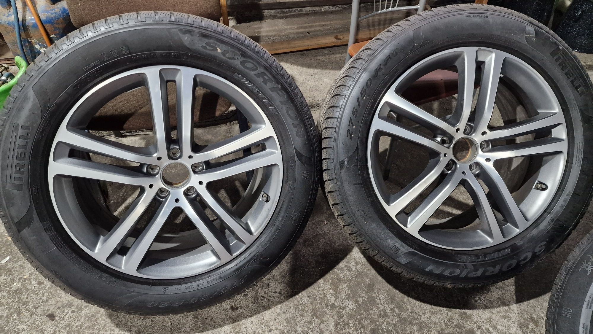 Roti Mercedes-Benz Aliaj R20 cu anvelope iarna Pirelli Scorpion