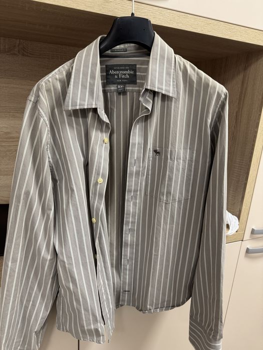 Camasa Abercrombie and Fitch muscle fit