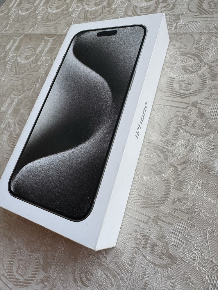 Iphone 15 Pro max 256 GB гаранционен