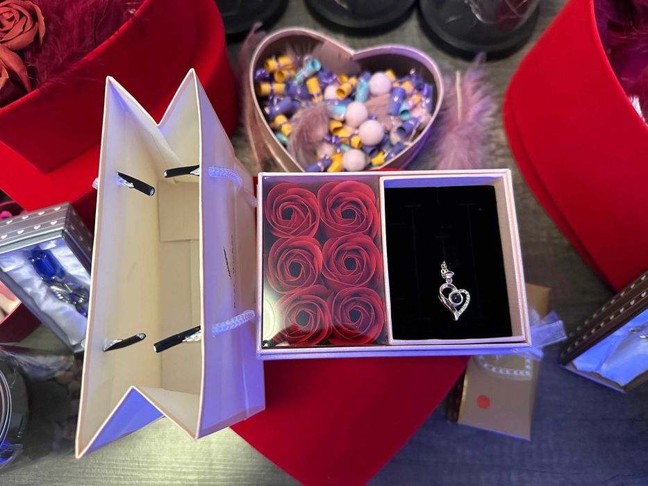 Cadouri Unice pentru Orice Ocazie - Alege-ți Favoritul!