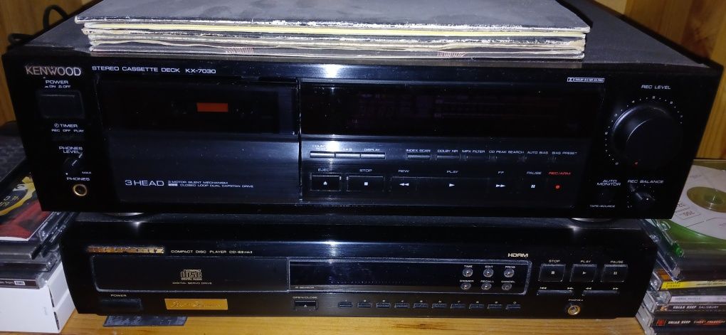 Висок клас Касетъчен дек Kenwood KX-7030.