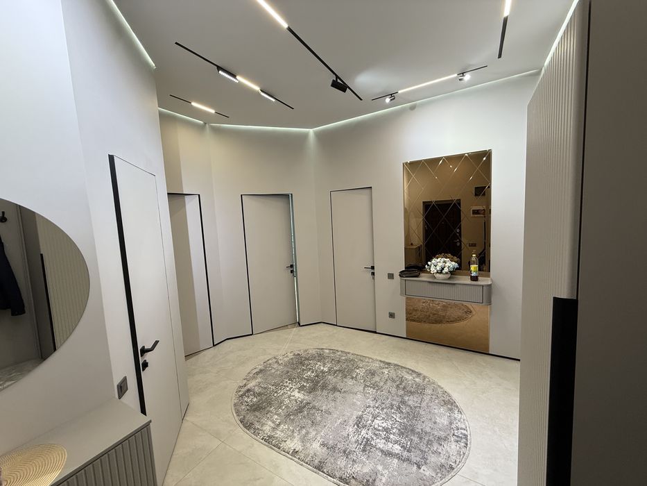 Сдаётся квартира Алайский, Басри баба. 100м2. 3х комнатная