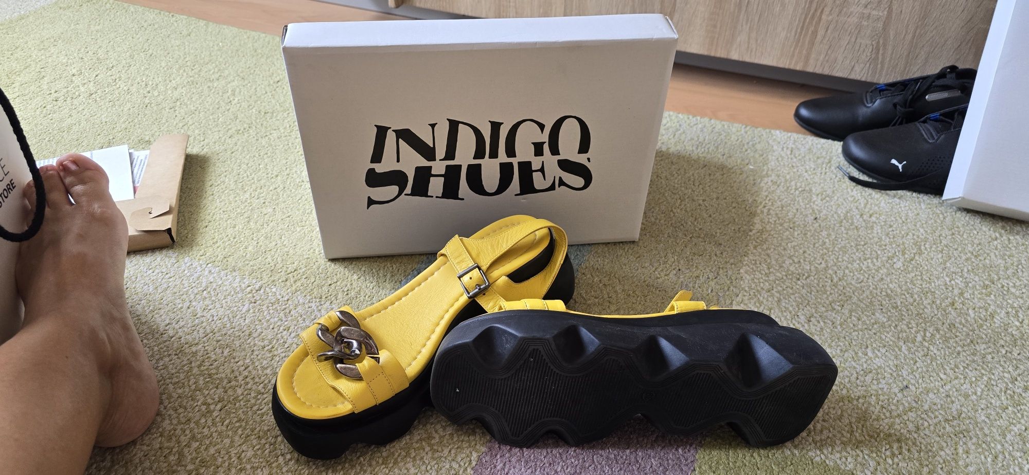 Сандали Indigo Shoes