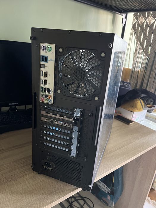 PC gaming AMD FX8350 Nvidia GTX 1070 8GB