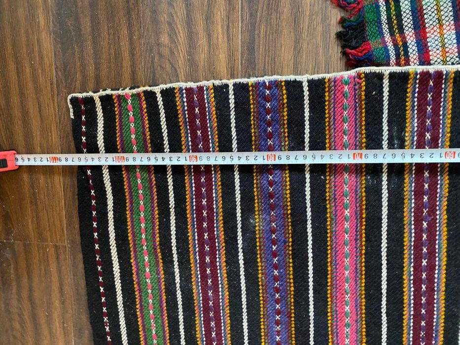 Автентична традиционна престилка от носия и възглавници