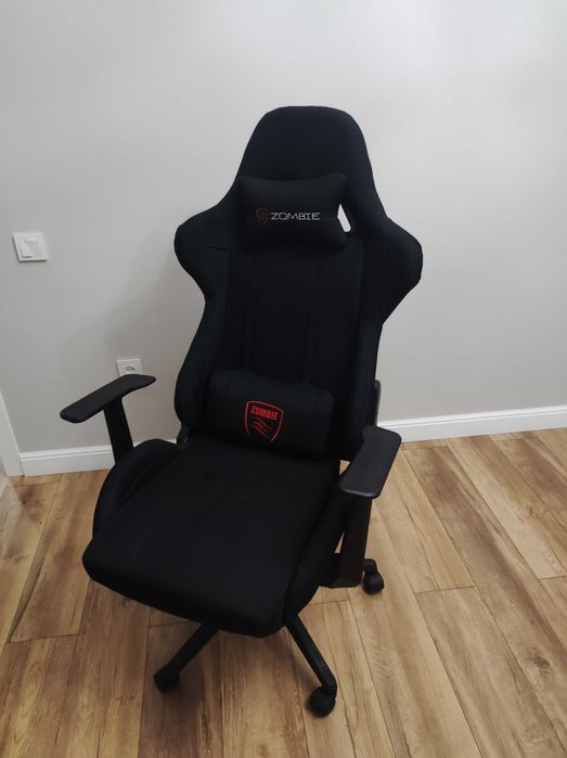 Игровое кресло Zombie. Почти новая