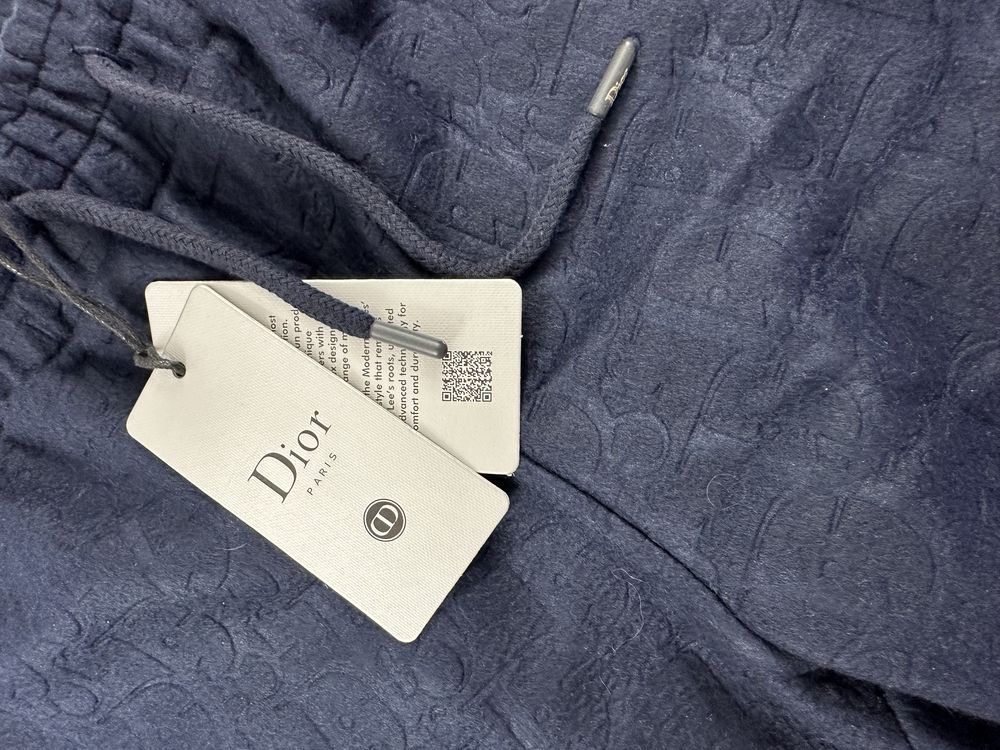 Къси панталони Dior (M)