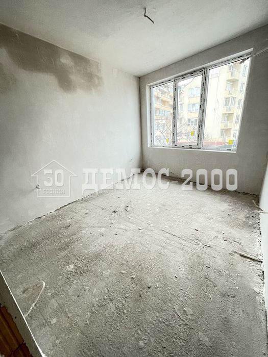Продава се Тристаен апартамент в Варна, Левски - 83 кв.м за 1856 €/кв.м - Снимка #3