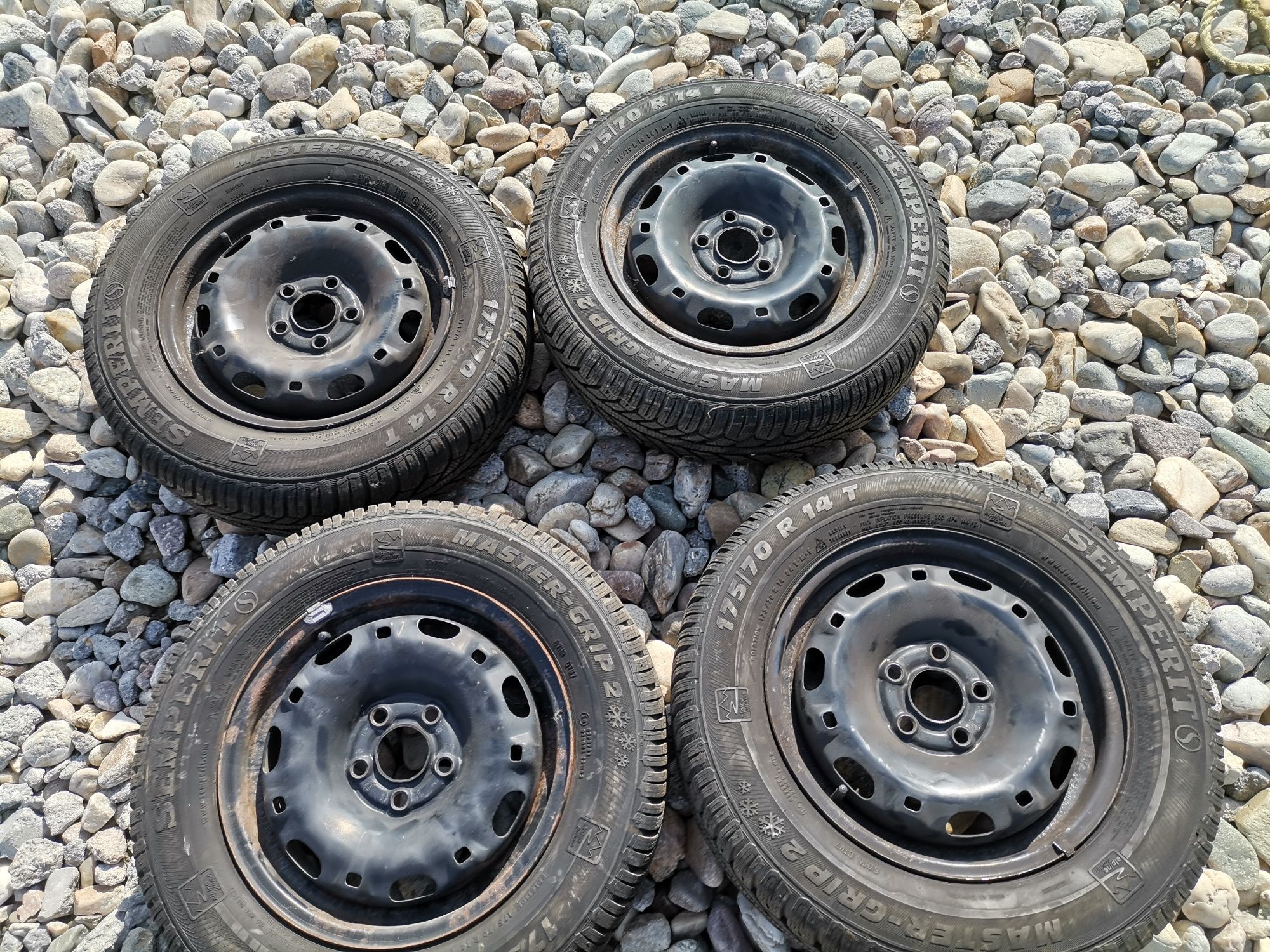 Set de 4 jante Oțel5x100 Polo Fabia Ibiza cu anvelope iarna175/70r14