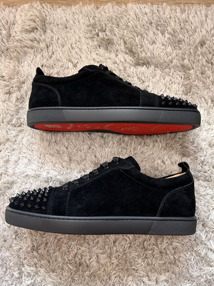 Christian Louboutin обувки
