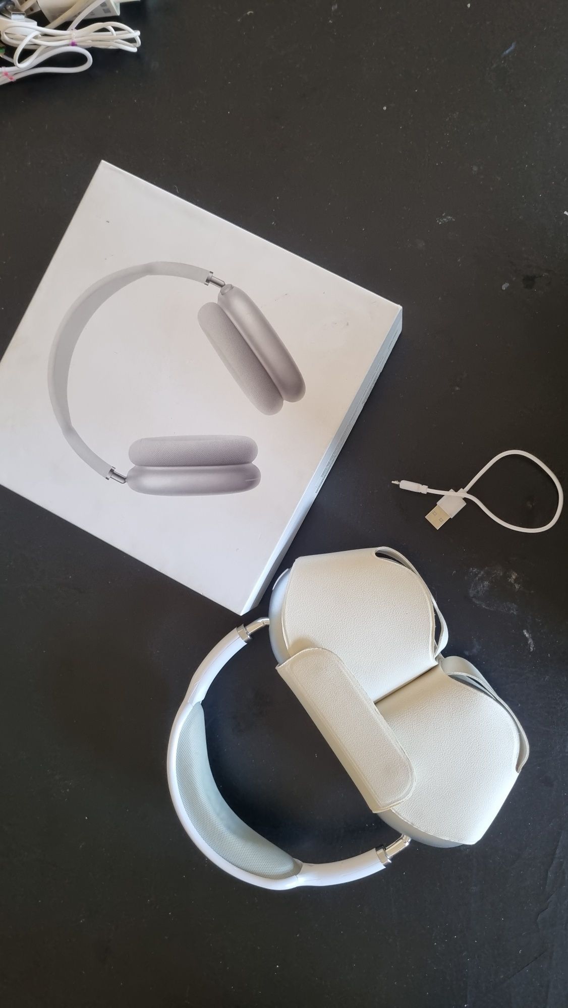 Наушники AirPods max