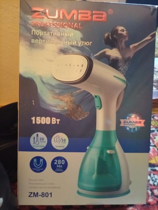 Паровой утюг новый