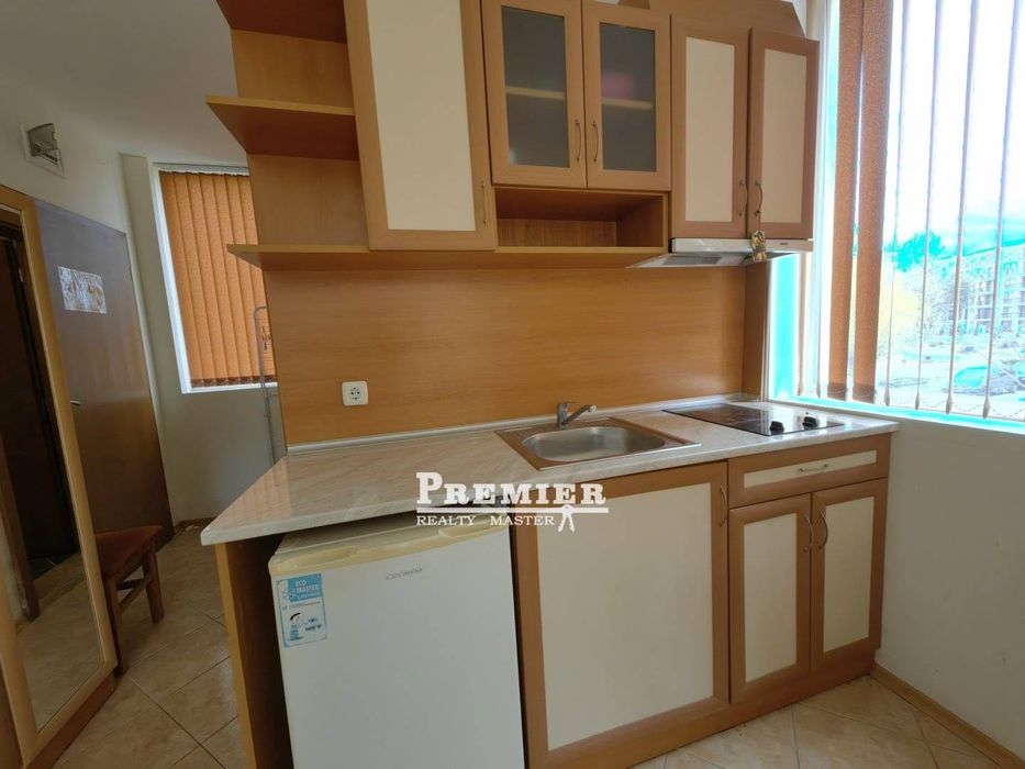 Продава се Едностаен апартамент в к.к. Слънчев бряг - 43 кв.м за 1024 €/кв.м - Снимка #2