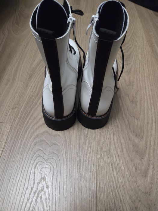 Дамски зимни боти