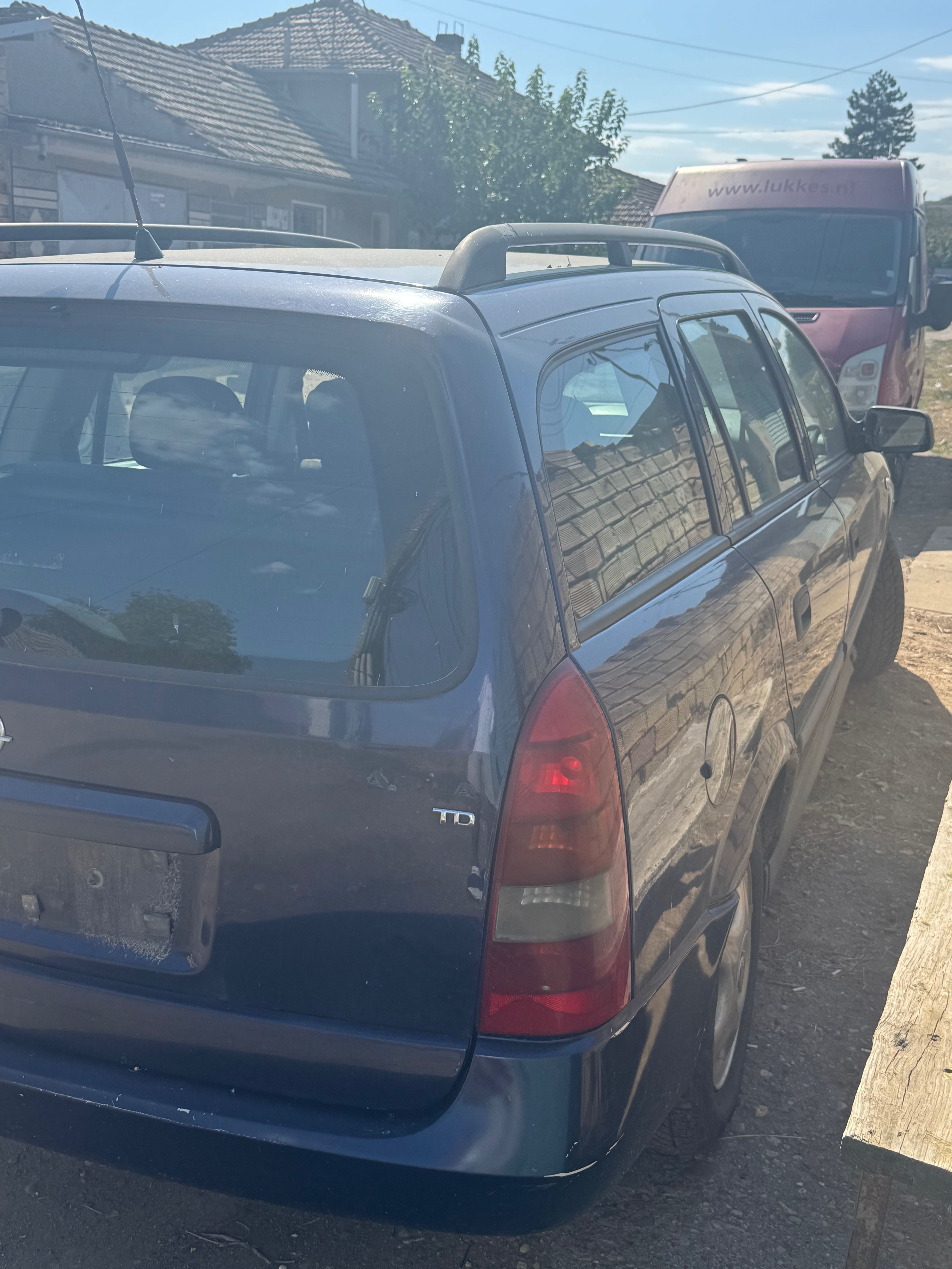 Opel Astra 1.7DTI на части
