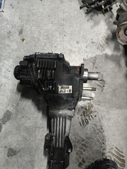 Раздатка / Раздатъчна кутия Toyota Rav 4 2.0 d4d 2003г