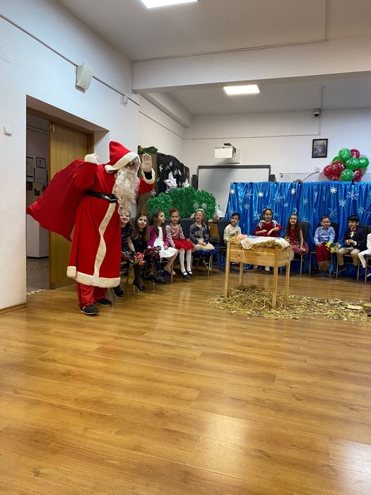 Mos Craciun de inchiriat