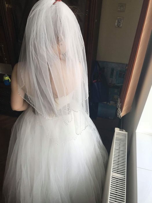 Rochie de mireasa Maya Fashion și voal Maya Fashion