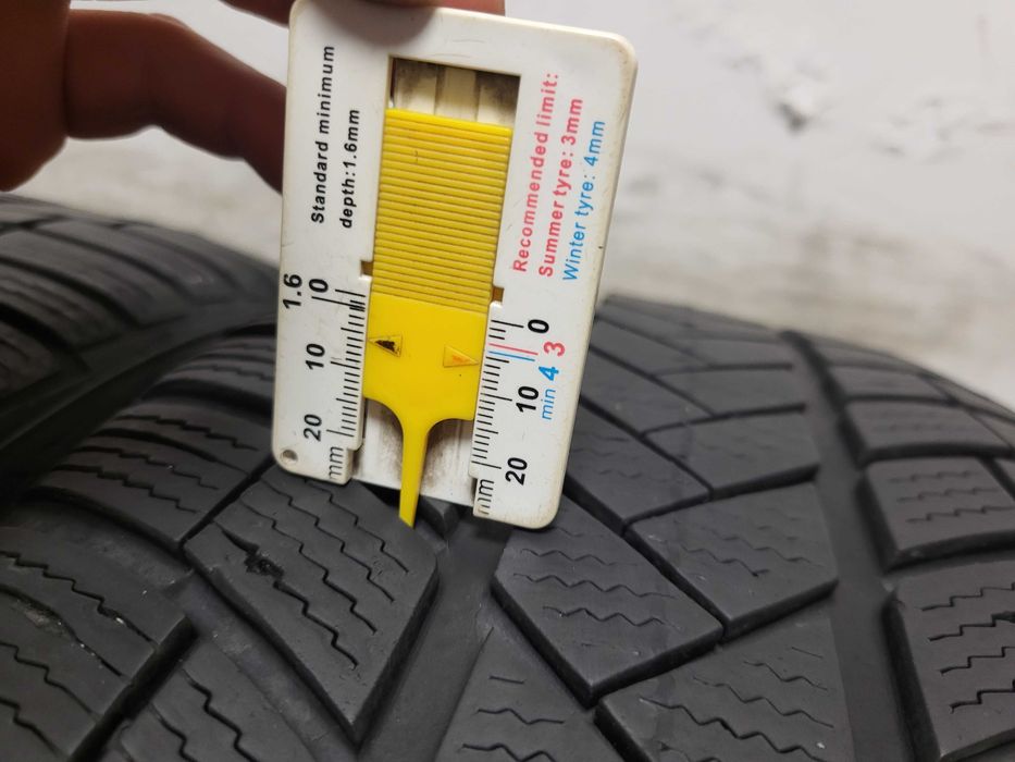 225/50/17 Vredestein / зимни гуми