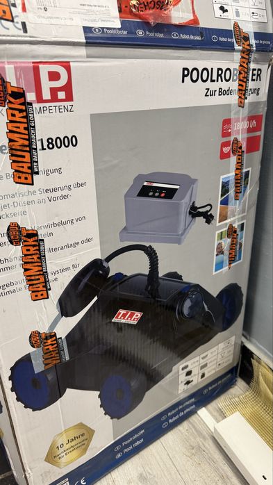 Roboti de piscina 120 bicati mai sunt