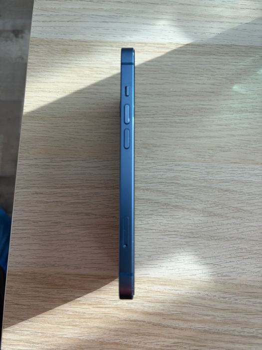 Vand iPhone 13 256 GB