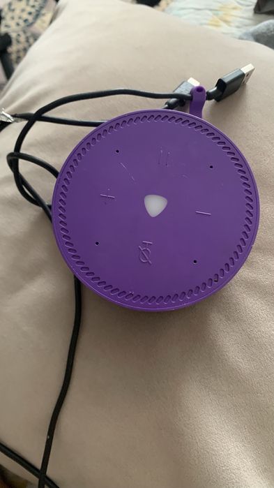 Продаю яндексАлису