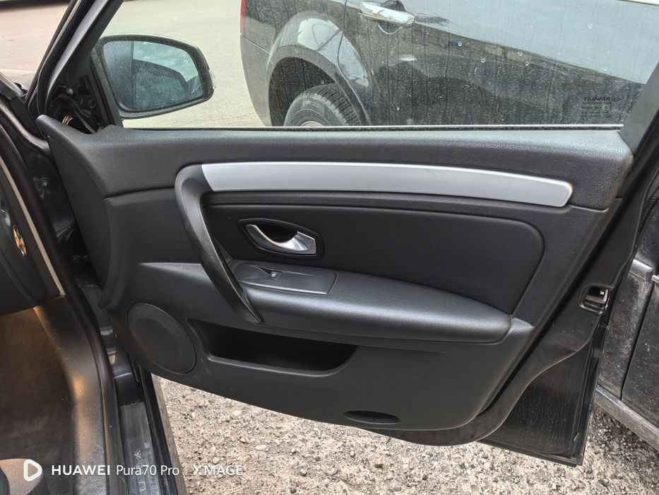 Fete uși Renault Laguna 3