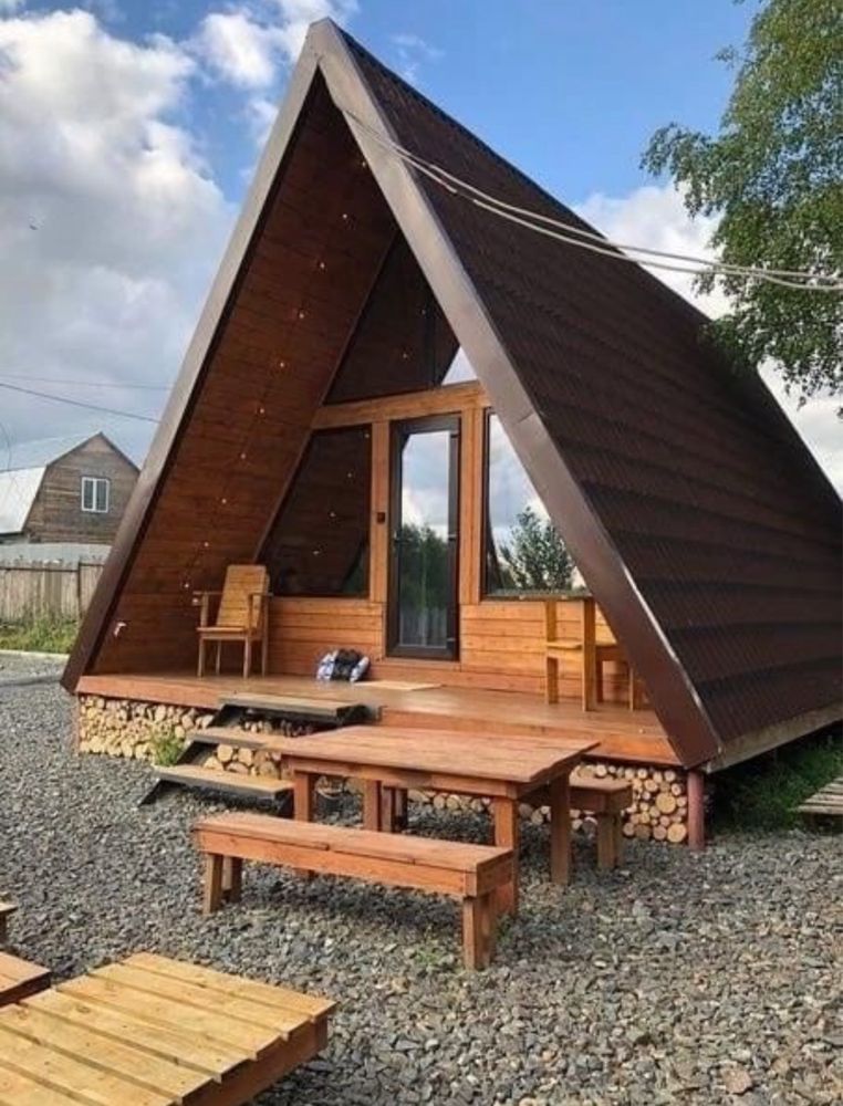 Vand si realizez cabane din lemn rustic la cheie accept variante auto